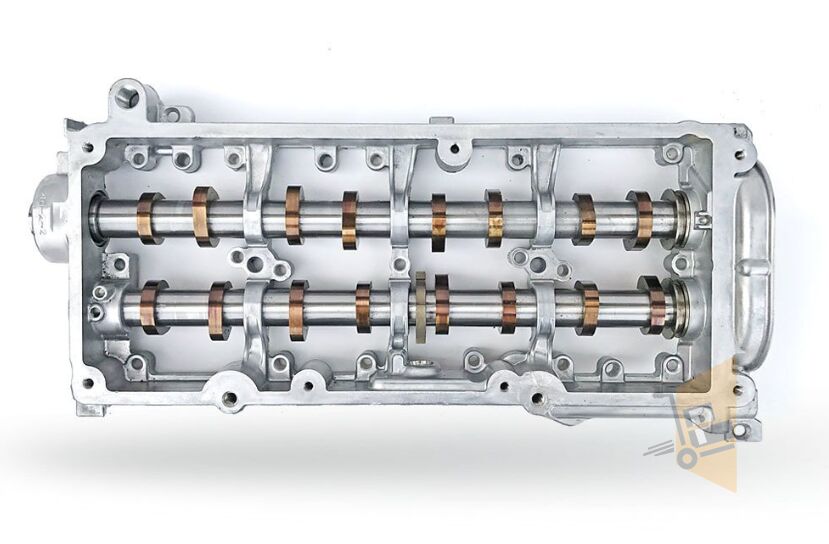 KÜLBÜTÖR KAPAK + EKSANTRİK MİLİ - 1.6 2.0 TDİ CLH CRK DCX CXX GOLF7 LEON A3 PASSAT SUPERB OCTAVİA 04L103044K