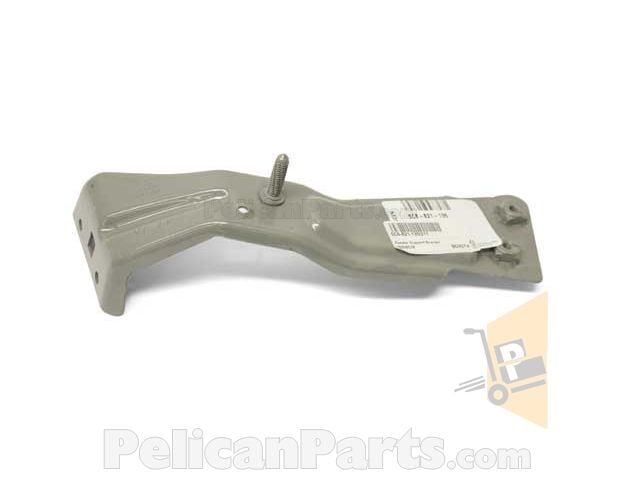 ÇAMURLUK SACI - BRAKETİ SOL - JETTA 11> 5C6821135