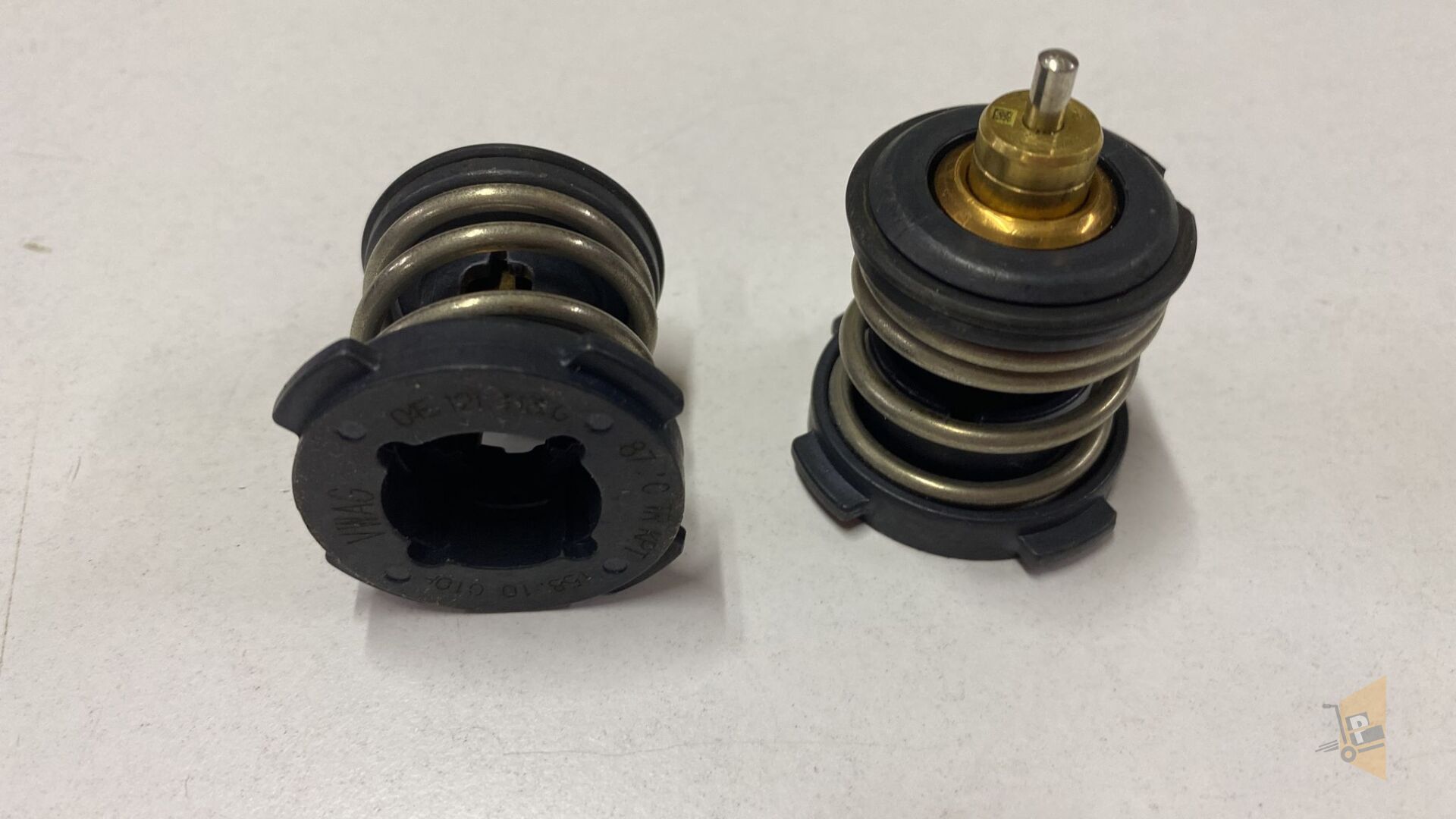 TERMOSTAT - 87C - 1.2 TSİ 1.4 TSİ 1.5 TSİ CUKB CZBA CZBC CJZB CYVA GOLF7 POLO A3 LEON OCTAVİA 13> 04E121113G