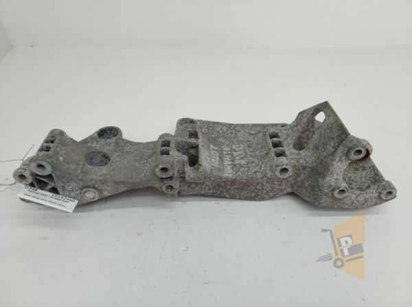 ŞARJ DİNAMA KLİMA AYAĞI - 1.9 TDİ BLS T5 CADDY 045903143F 045903143F