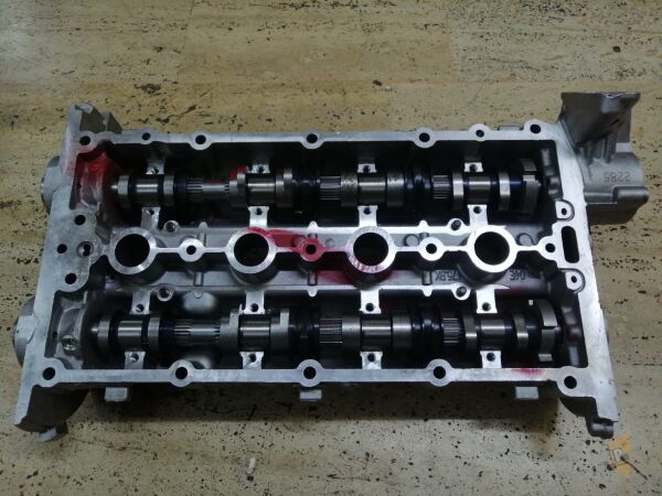KÜLBÜTÖR KAPAK - 1.4 TSI CZE CPT GOLF7 04E103473BB 04E103473BB