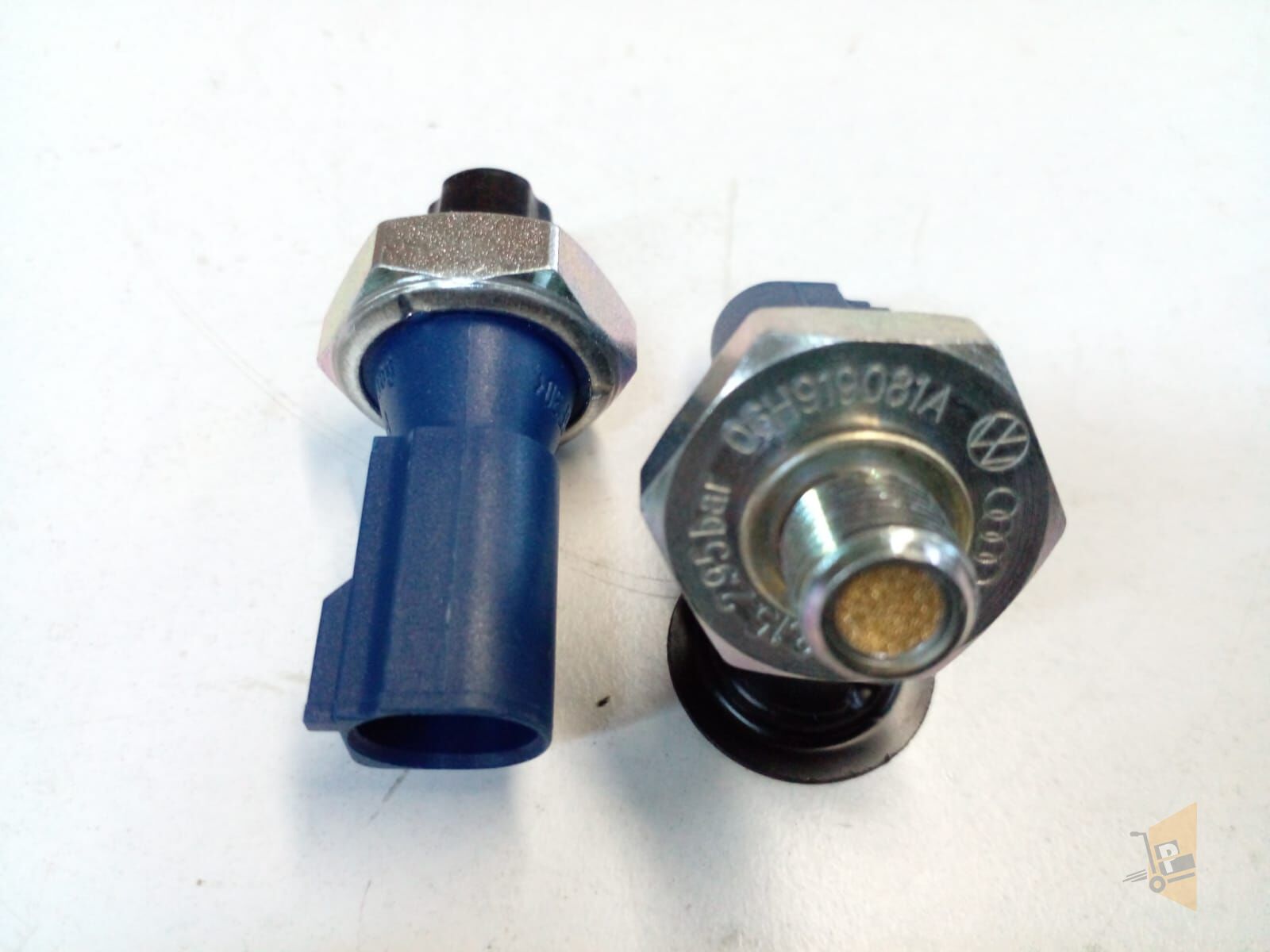 YAĞ MÜŞÜRÜ - MAVİ (2,15-2,95 BAR) - 1.4 TSİ 1.8 TSİ CMBA CPVA CZCA CHPA CPTA BZB CDAA GOLF7 PASSAT A3 04E919081A 06H919081A