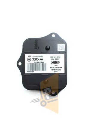 FAR BEYNİ KONTROL ÜNİTESİ - PASSAT B7
