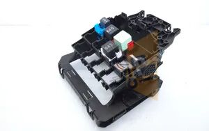 SİGORTA ALT BRAKETİ POLO 15- 6C0907371