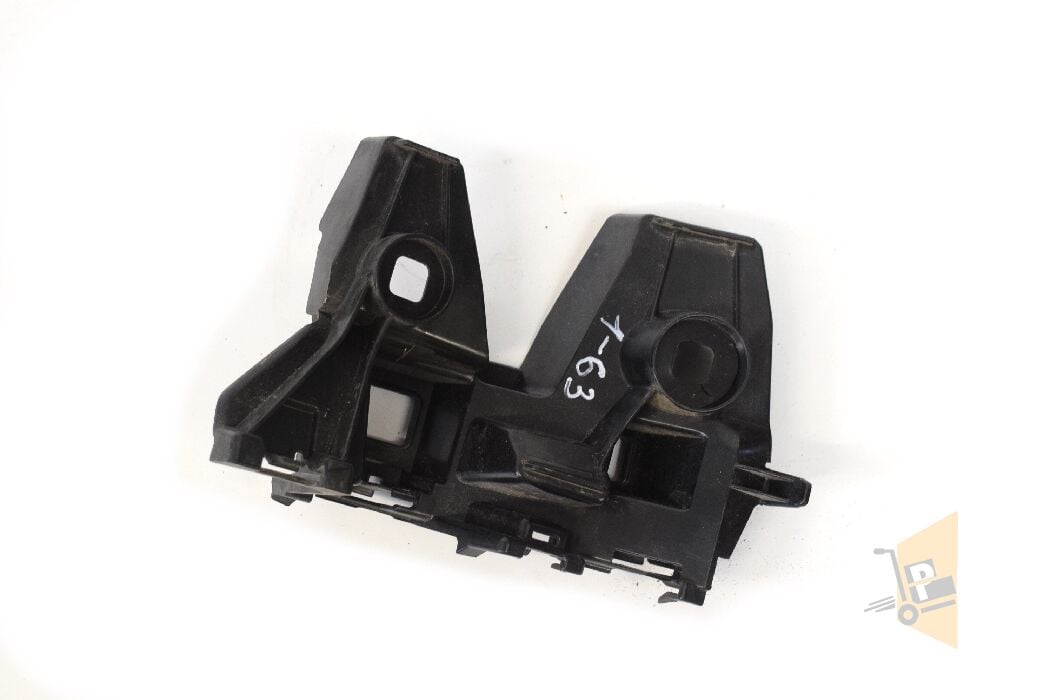 TAMPON BRAKETİ SAĞ ARKA - PASSAT 2015> 3G9807484