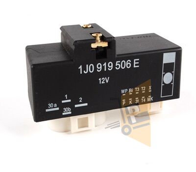 FAN KONTROL ÜNİTESİ - 1.6 ALM AYQ A3 BORA CADDY LEON 1J0919506E