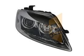 FAR SAĞ XENON - Q7 06>