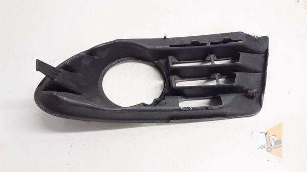 TAMPON IZGARASI - SİS FARI ÇERÇEVESİ ÖN SOL - GOLF 5 PLUS 5M0853665C
