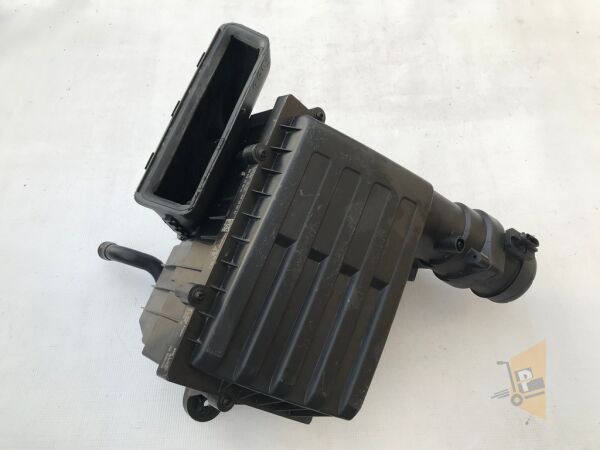 HAVA FİLTRE KUTUSU - 1.6 TDİ 2.0 TDİ CLHA CLHB DCXA CRLB CUVC GOLF7 A3 LEON OCTAVİA