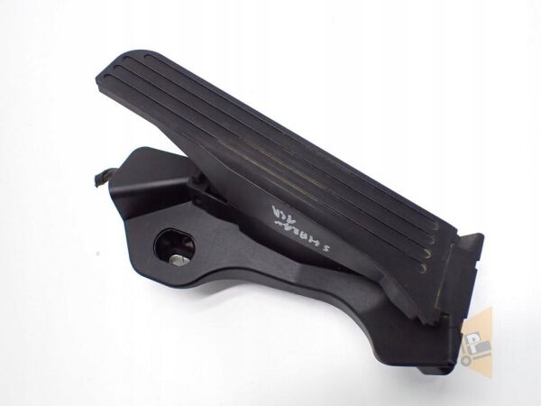 GAZ PEDALI - JETTA GOLF A3 1K1721503BD