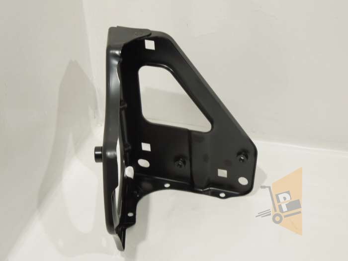 ÇAMURLUK BRAKETİ ÖN SAĞ - A6 05-11