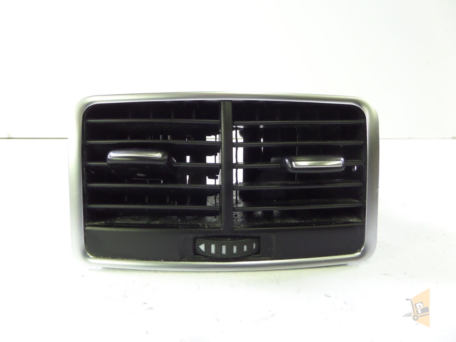 KALORİFER ÜFLEME (HAVALANDIRMA IZGARASI) ARKA - A6 4F0819203