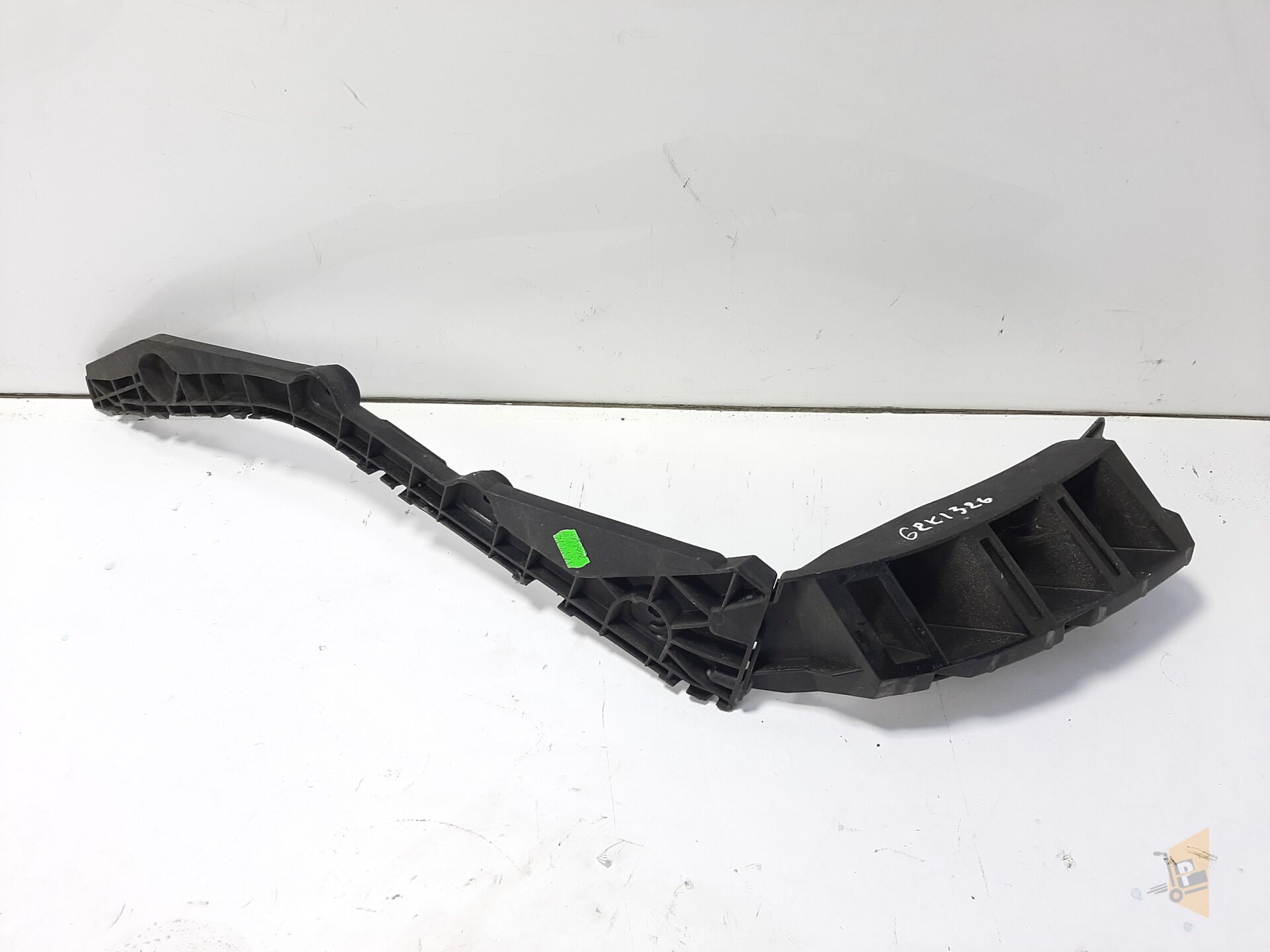 STOP ALT BRAKETİ SAĞ - TOLEDO 13> 6JH807394A