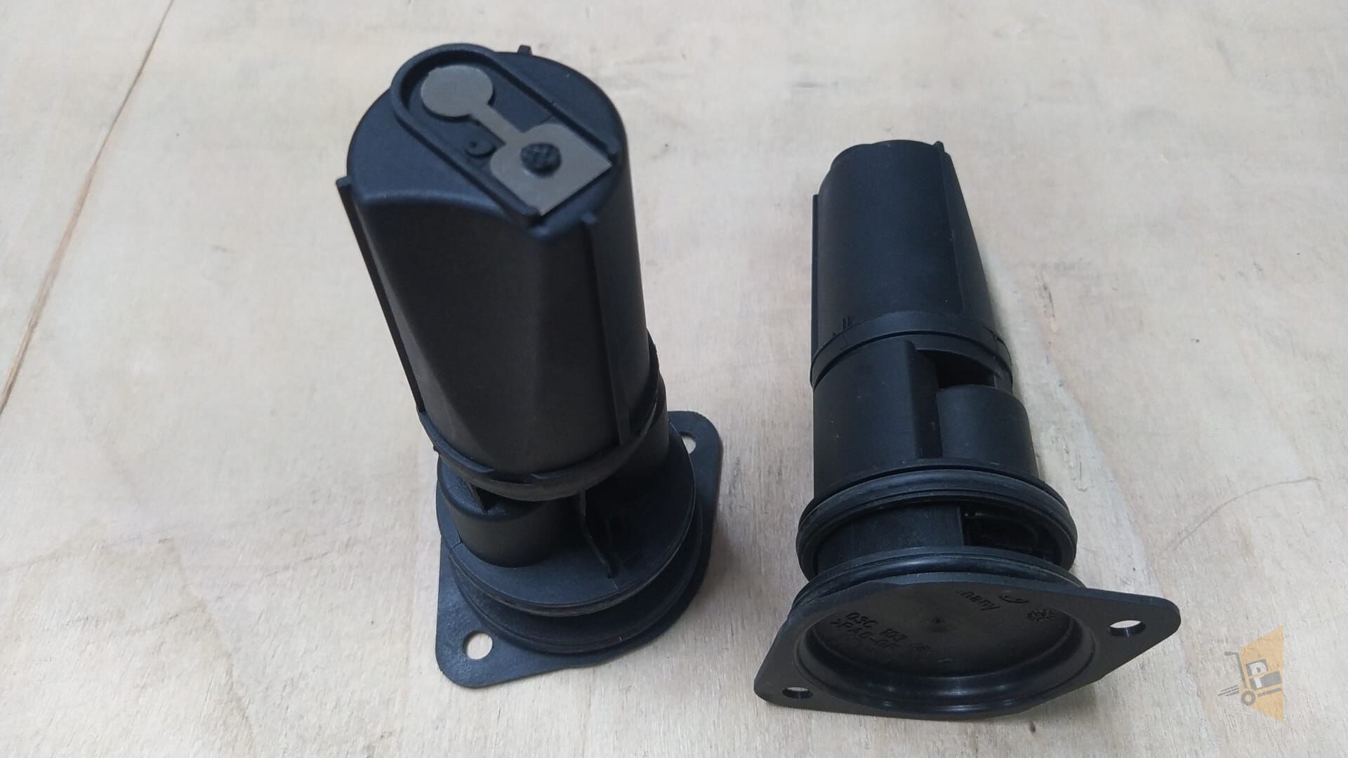 YAĞ SEPARATÖRÜ - 1.2 AZQ BME CGP 1.6FSİ BLF BLP BTS GOLF5 JETTA PASSAT POLO FABİA 03C103464A