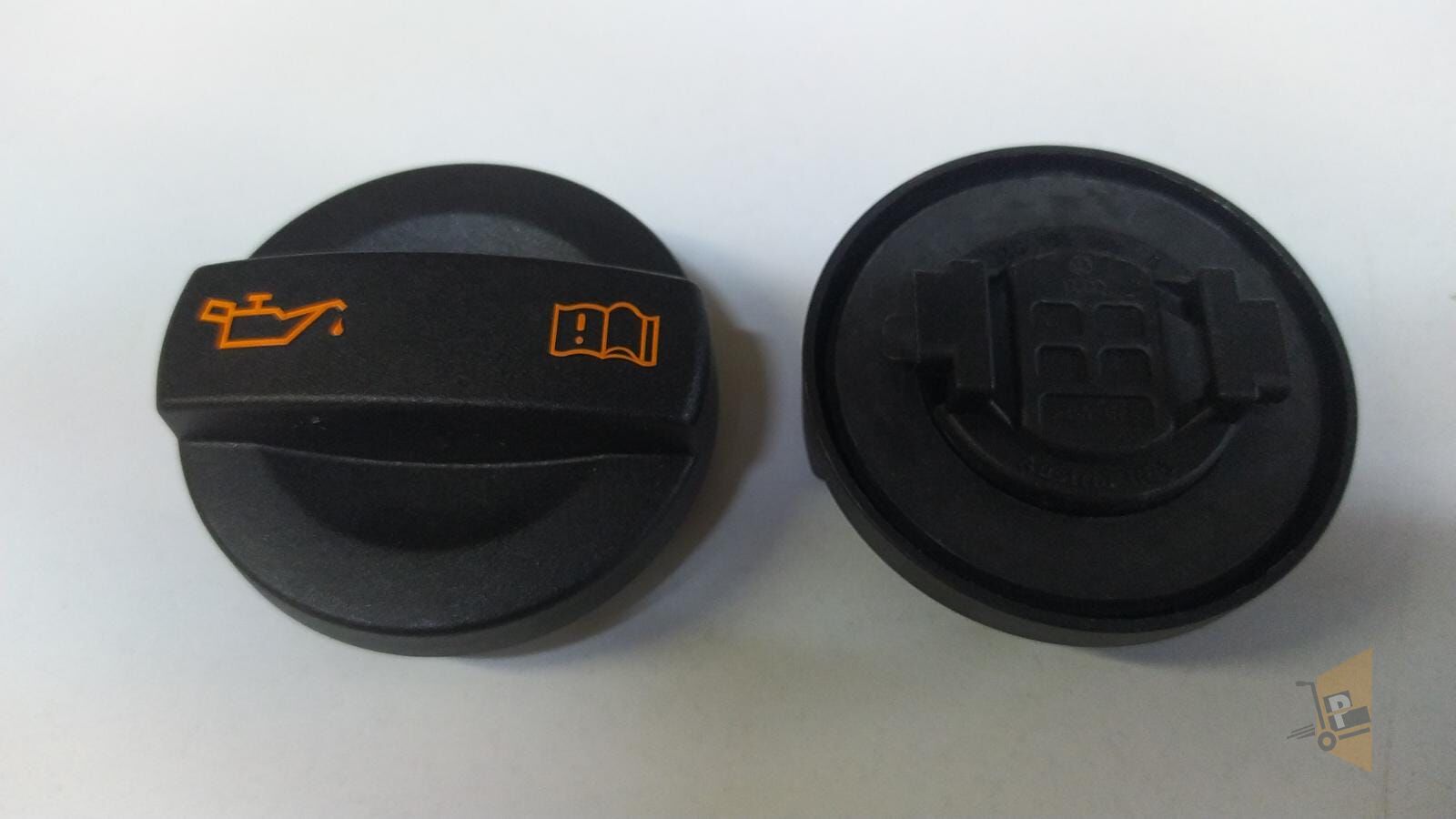 YAĞ DOLUM KAPAĞI - GOLF5 JETTA CADDY OCTAVİA LEON 03C103485A 03C103485A